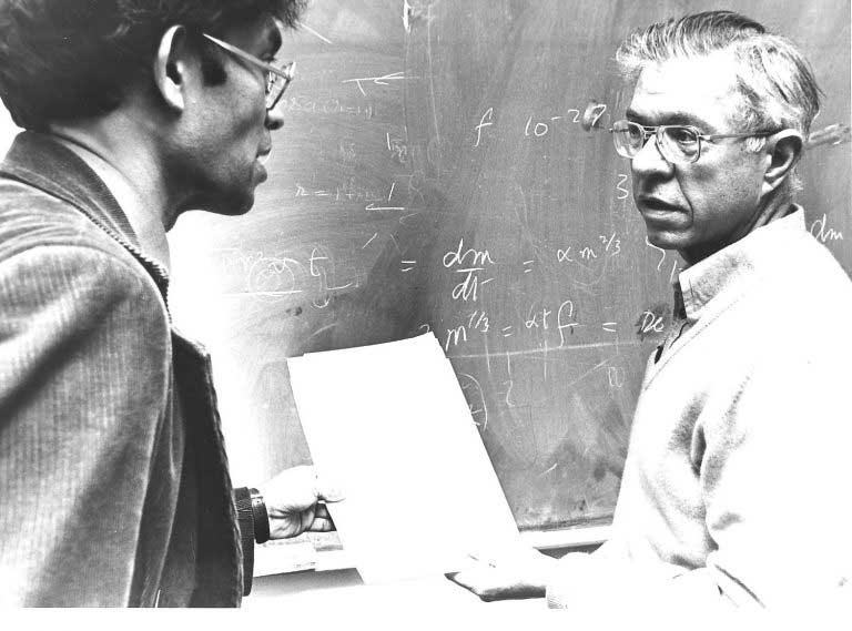 Prof Chandra WIckramasinghe and Sir Fred Hoyle